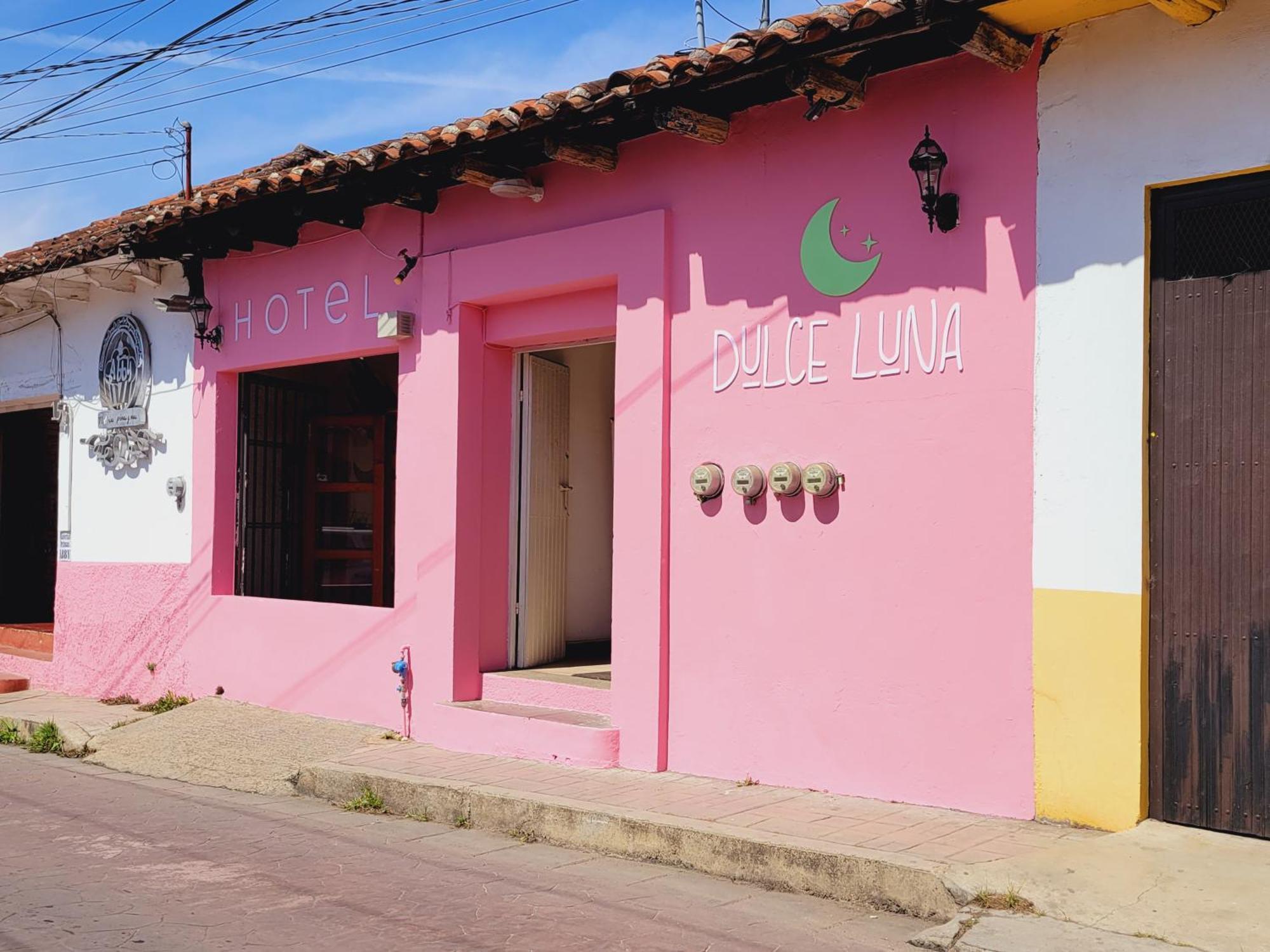 Hotel Dulce Luna San Cristobal de las Casas Exterior photo